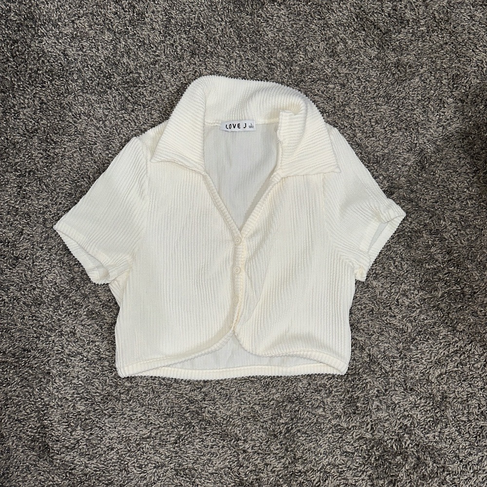 Love J White Button Down Crop Top with Notched Collar